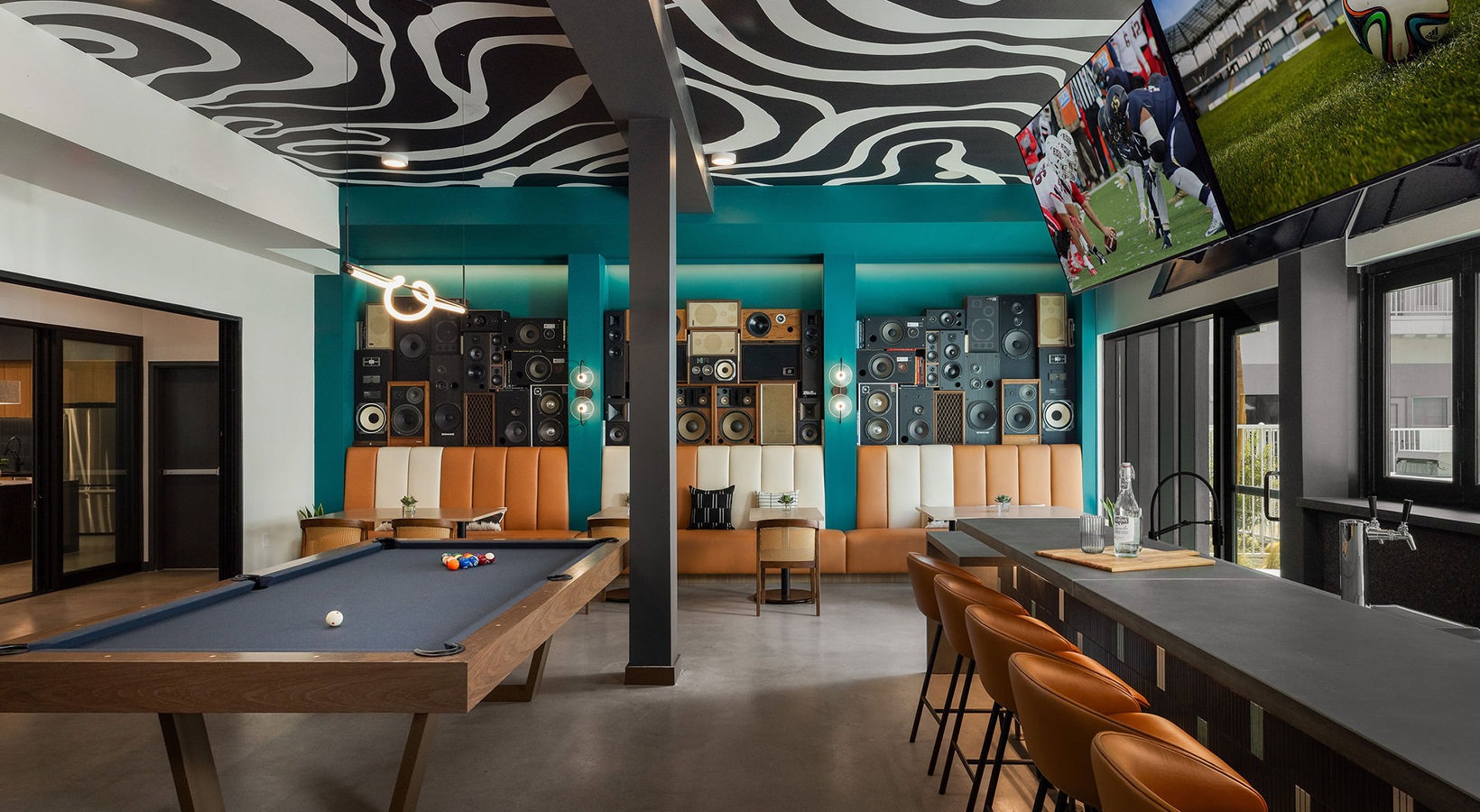 Enjoy our resident-only features Clubhouse