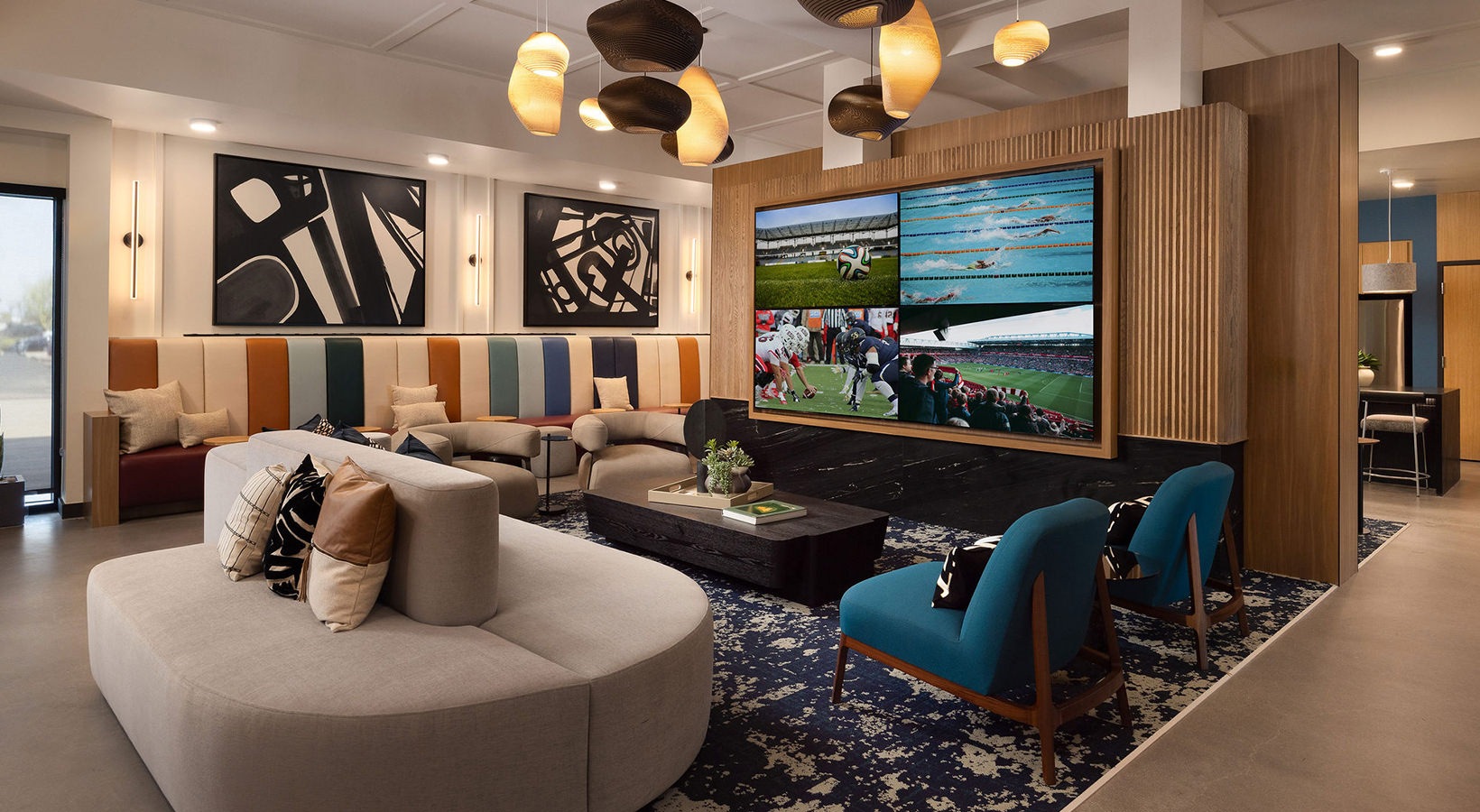 All the comforts of luxury living Lounge